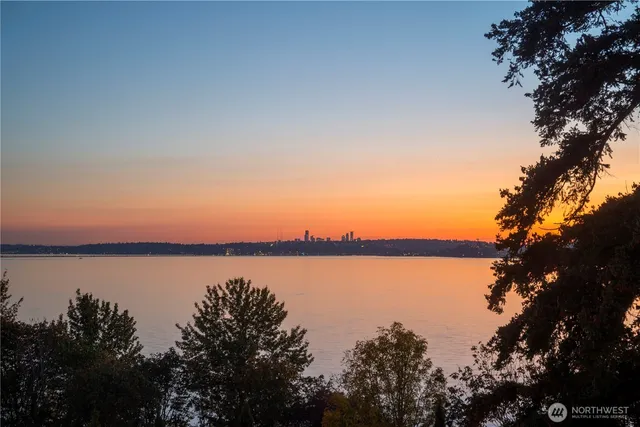 $7,820,000 | 435 8th Avenue West, Kirkland, WA 98033