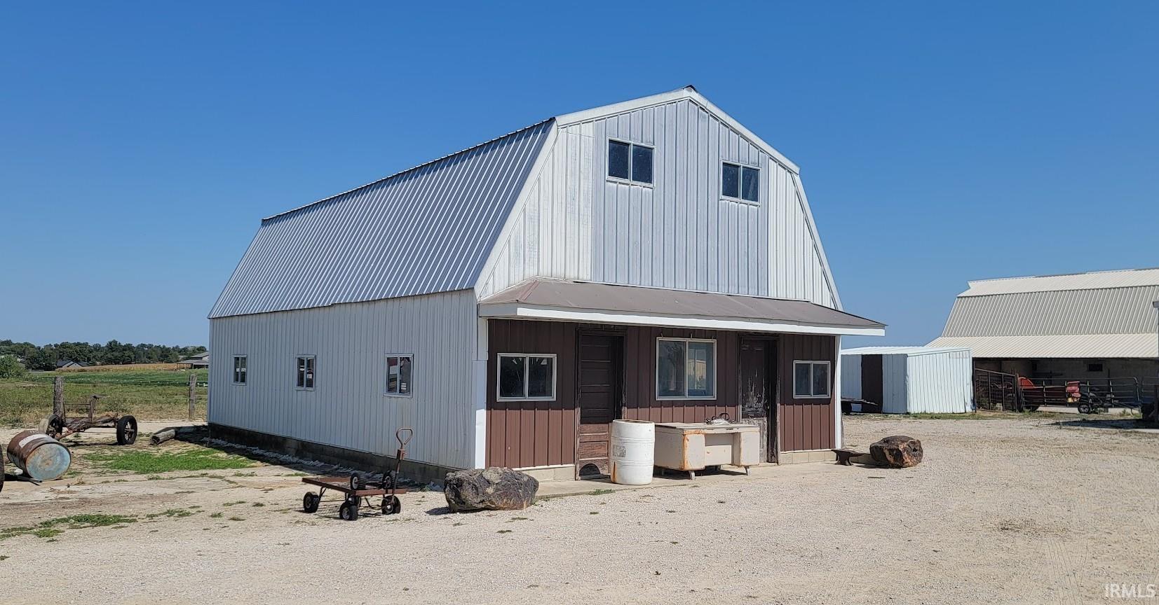 3154 North 900th Street East Montgomery, IN 47558 - Photo 8 of 18