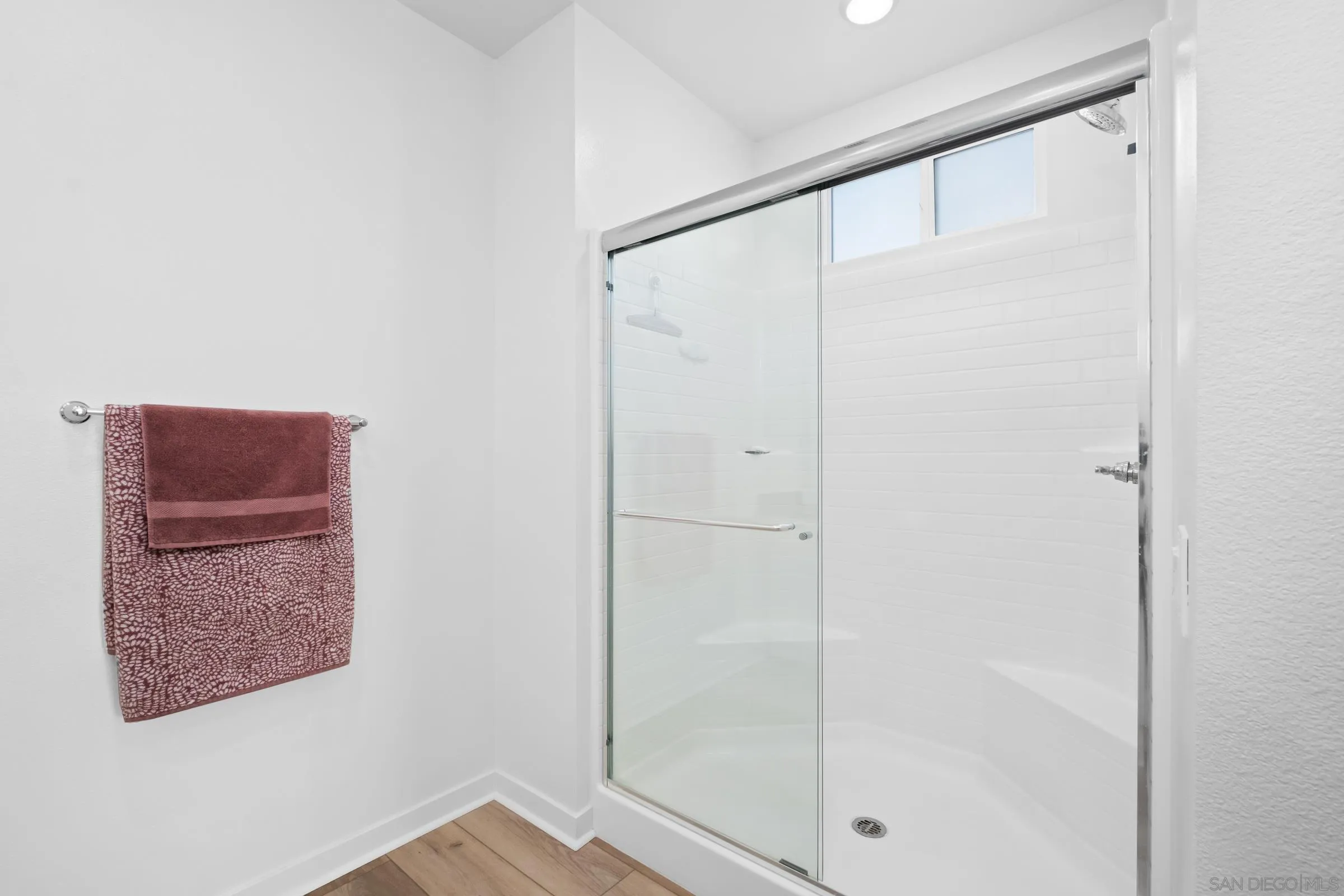 35164 Orchard Trail Fallbrook, CA 92028 - Photo 25 of 52 a bathroom with a shower