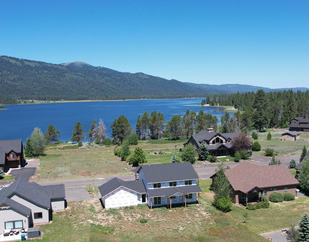 13126 Hawks Bay Road Donnelly, ID 83615 - Photo 2 of 16