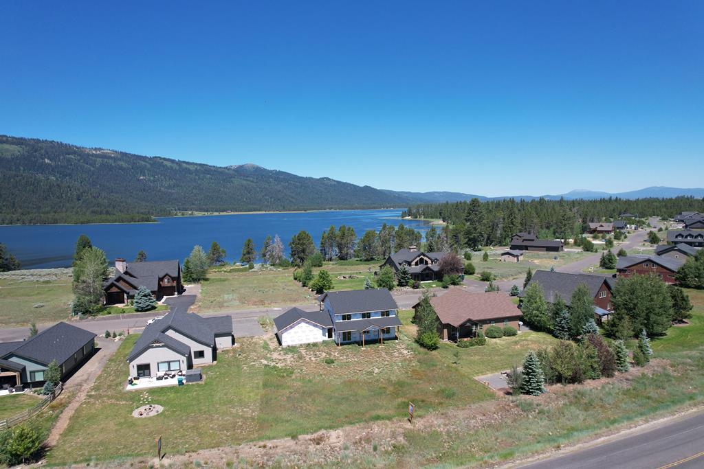 13126 Hawks Bay Road Donnelly, ID 83615 - Photo 8 of 16