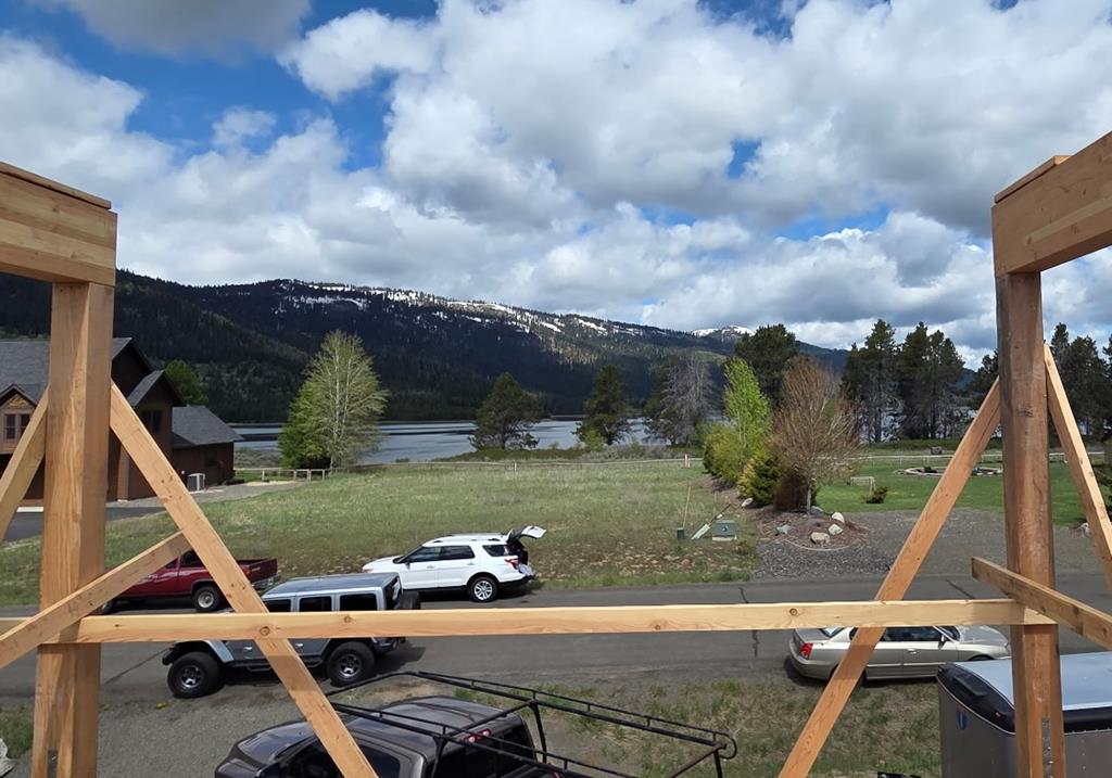 13126 Hawks Bay Road Donnelly, ID 83615 - Photo 9 of 16