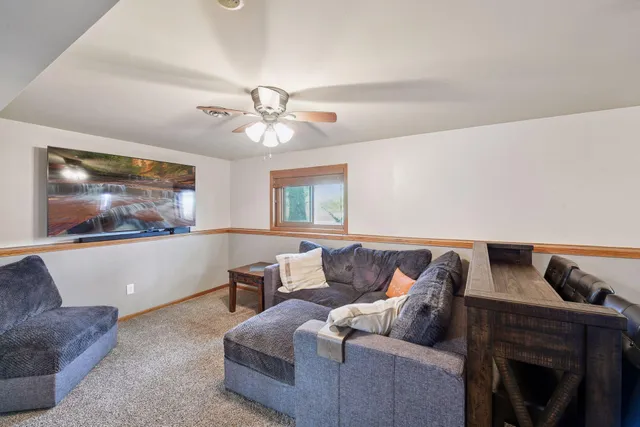 $415,000 | 1164 Merrifield Court, Shakopee, MN 55379