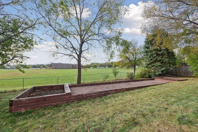 $415,000 | 1164 Merrifield Court, Shakopee, MN 55379