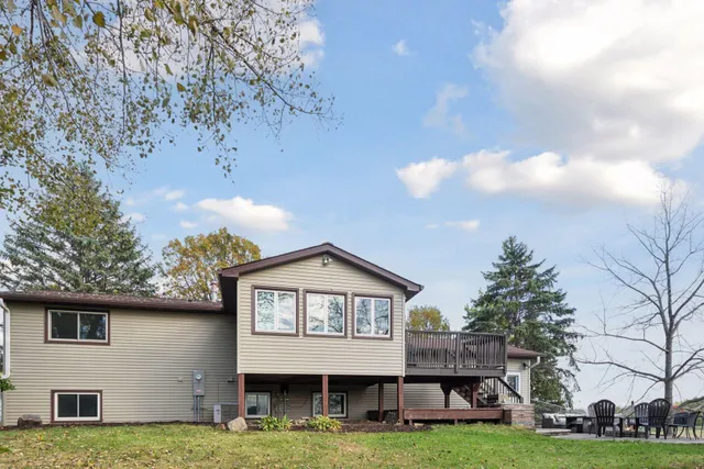 $415,000 | 1164 Merrifield Court, Shakopee, MN 55379