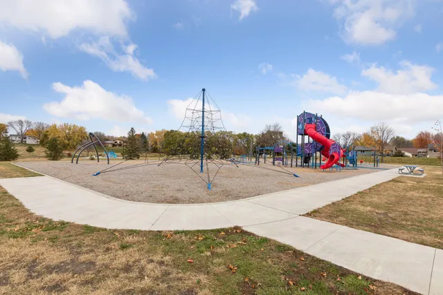 $415,000 | 1164 Merrifield Court, Shakopee, MN 55379