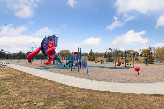 $415,000 | 1164 Merrifield Court, Shakopee, MN 55379