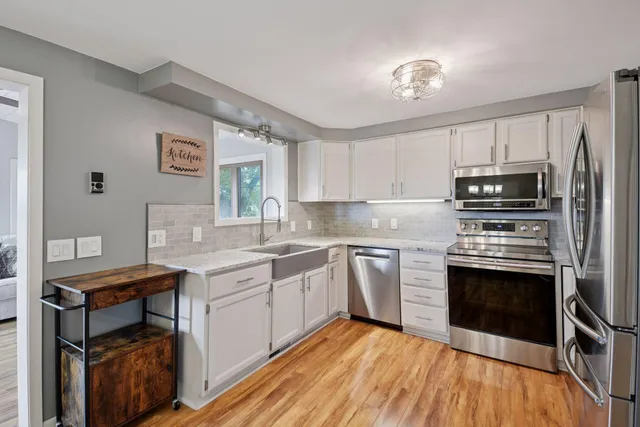 $415,000 | 1164 Merrifield Court, Shakopee, MN 55379