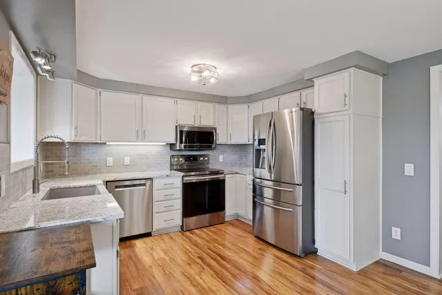 $415,000 | 1164 Merrifield Court, Shakopee, MN 55379