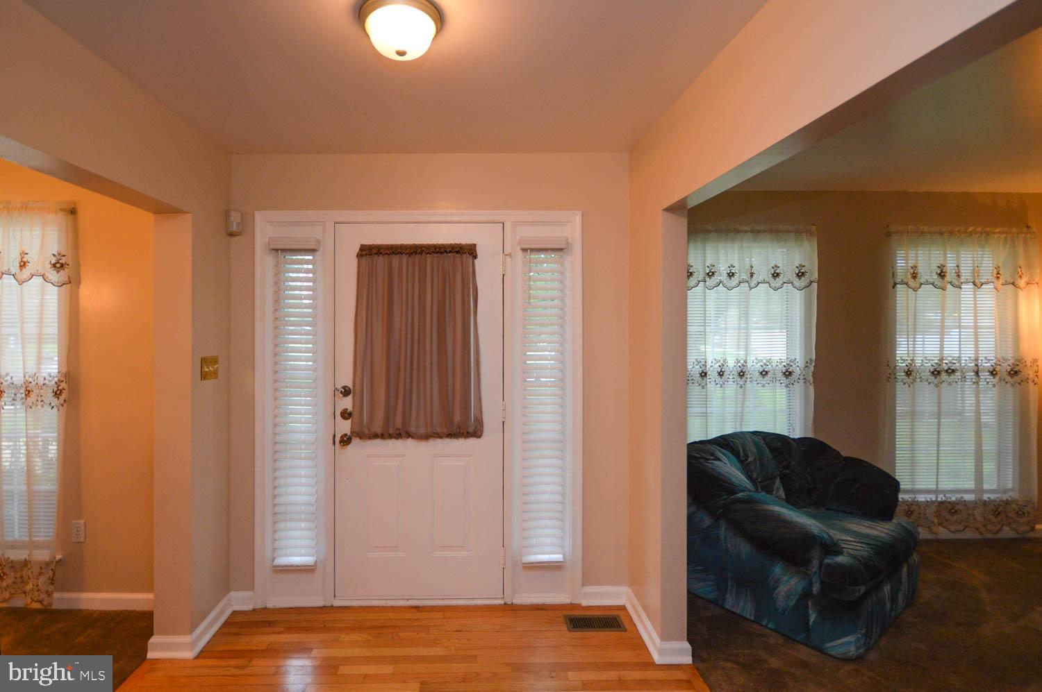 303 Prairie Court Upper Marlboro, MD 20774 - Photo 6 of 41