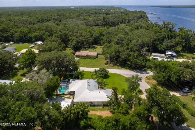 $535,000 | 102 St Johns Boulevard, East Palatka, FL 32131
