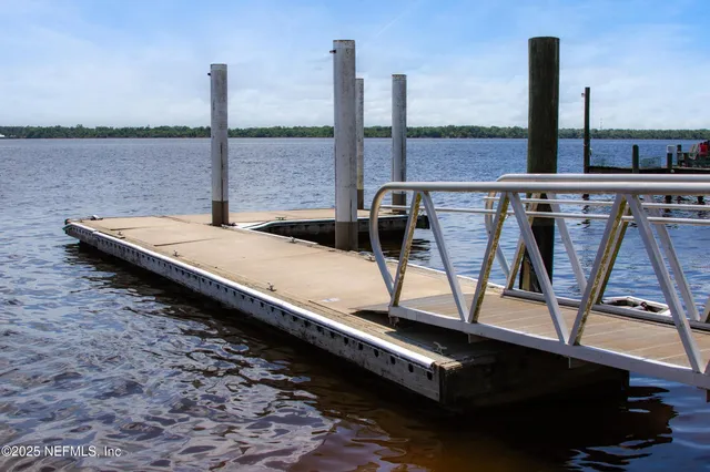 $535,000 | 102 St Johns Boulevard, East Palatka, FL 32131