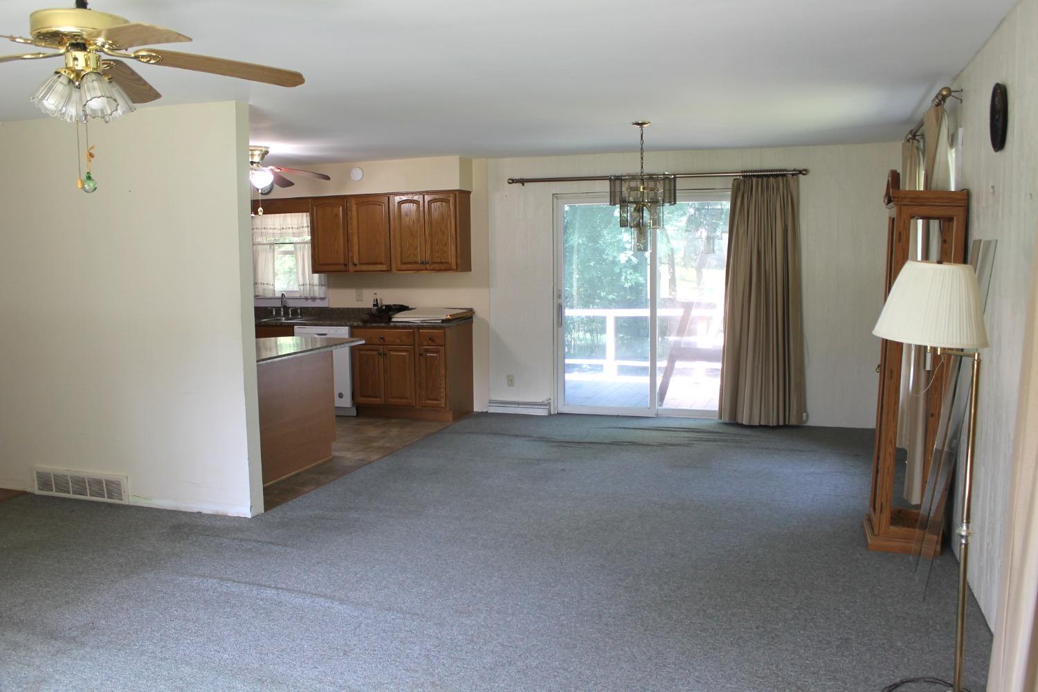 9062 Pheasant Trace W Drive Demotte, IN 46310 - Photo 4 of 14 1500x1000