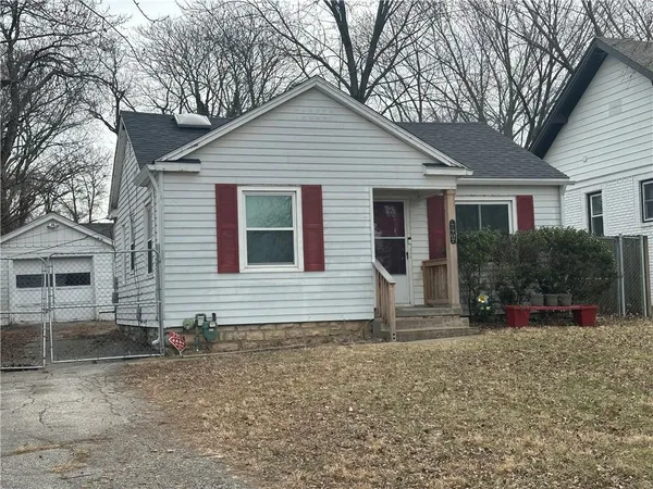 $215,000 | 7907 Mercier Street, Kansas City, MO 64114