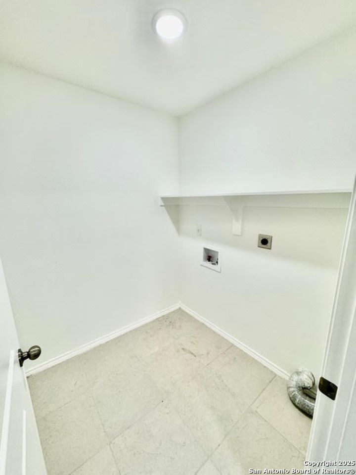 4031 Colibri Drive Laredo, TX 78046 - Photo 11 of 23 a view of a room