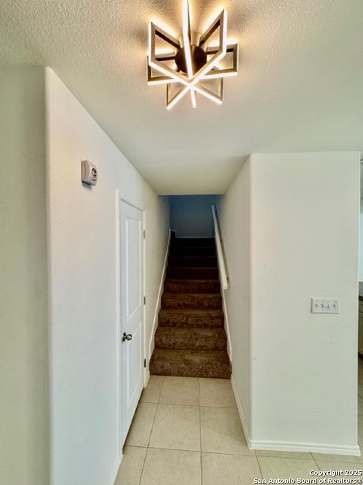 4031 Colibri Drive Laredo, TX 78046 - Photo 7 of 23 a view of entryway