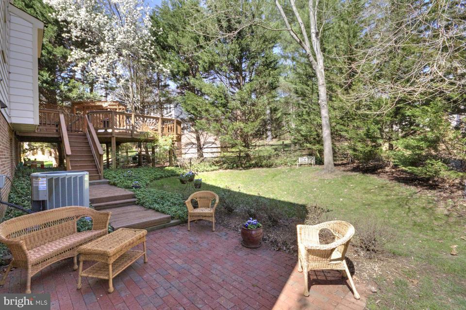 9919 Natick Road Burke, VA 22015 - Photo 30 of 30 Exterior (Rear)