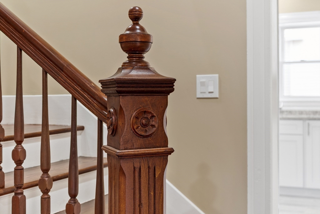 73 Cherry Street Gardner, MA 01440 - Photo 16 of 41 a view of entryway