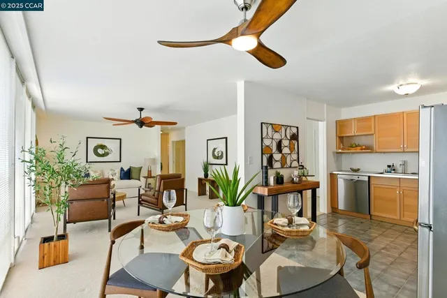 $319,000 | 193-193 Montecito Avenue, Unit 303, Oakland, CA 94610