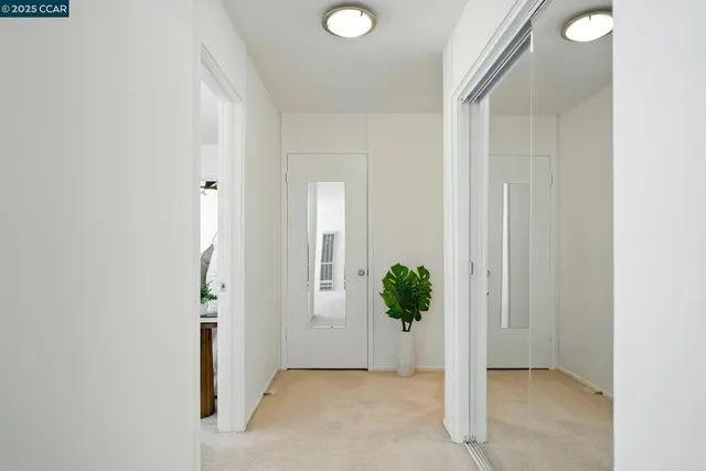 $319,000 | 193-193 Montecito Avenue, Unit 303, Oakland, CA 94610