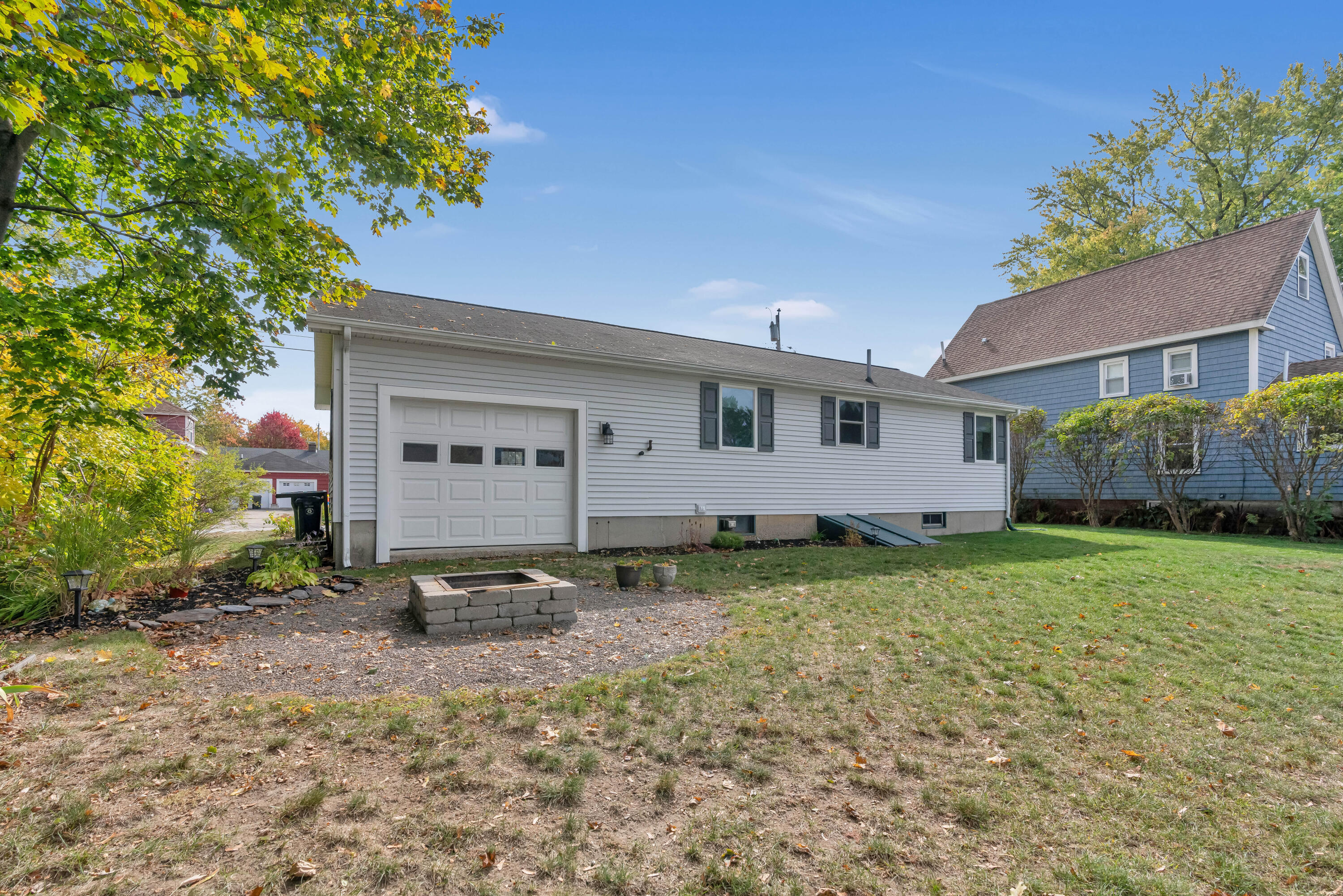 15 Lafayette Street Saco, ME 04072 - Photo 6 of 28 _DSC6533