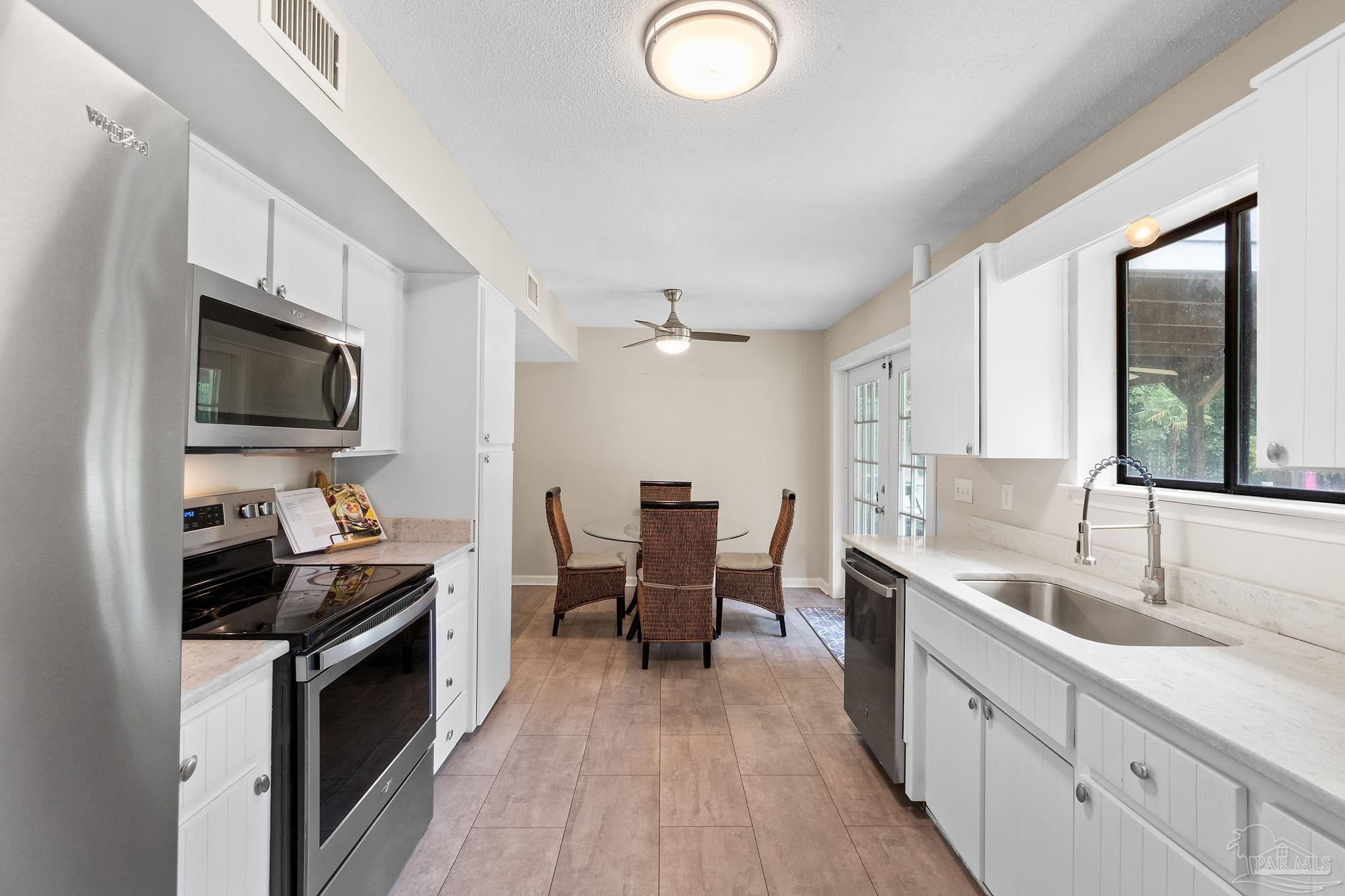 5069 Guernsey Road Pace, FL 32571 - Photo 4 of 46