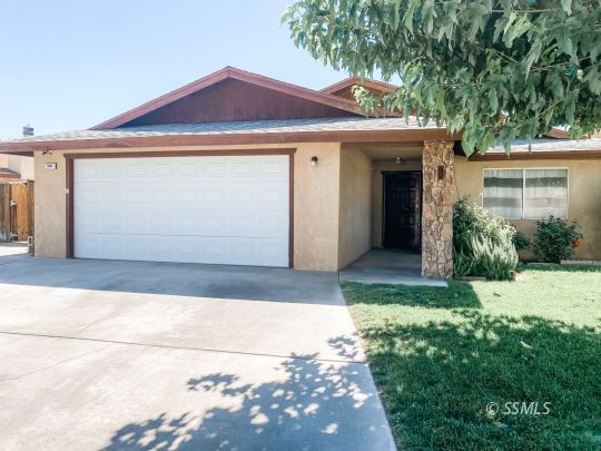 504 South Appaloosa Street Ridgecrest, CA 93555 - Photo 2 of 23 Gallery Image 2