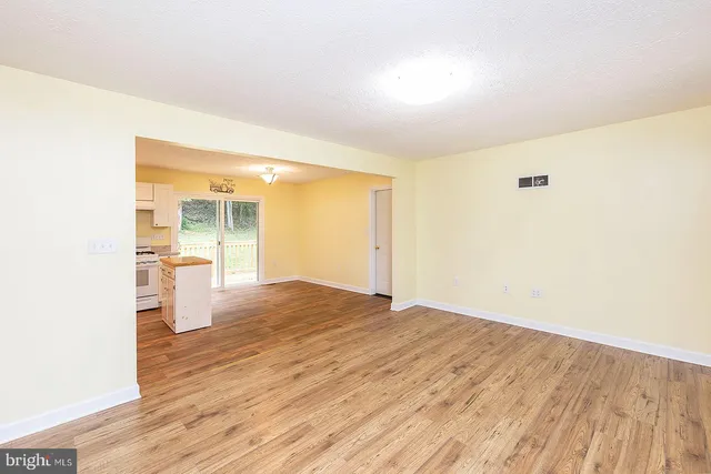 $1,500 | 925 Christian Church Road, High View, WV 26808