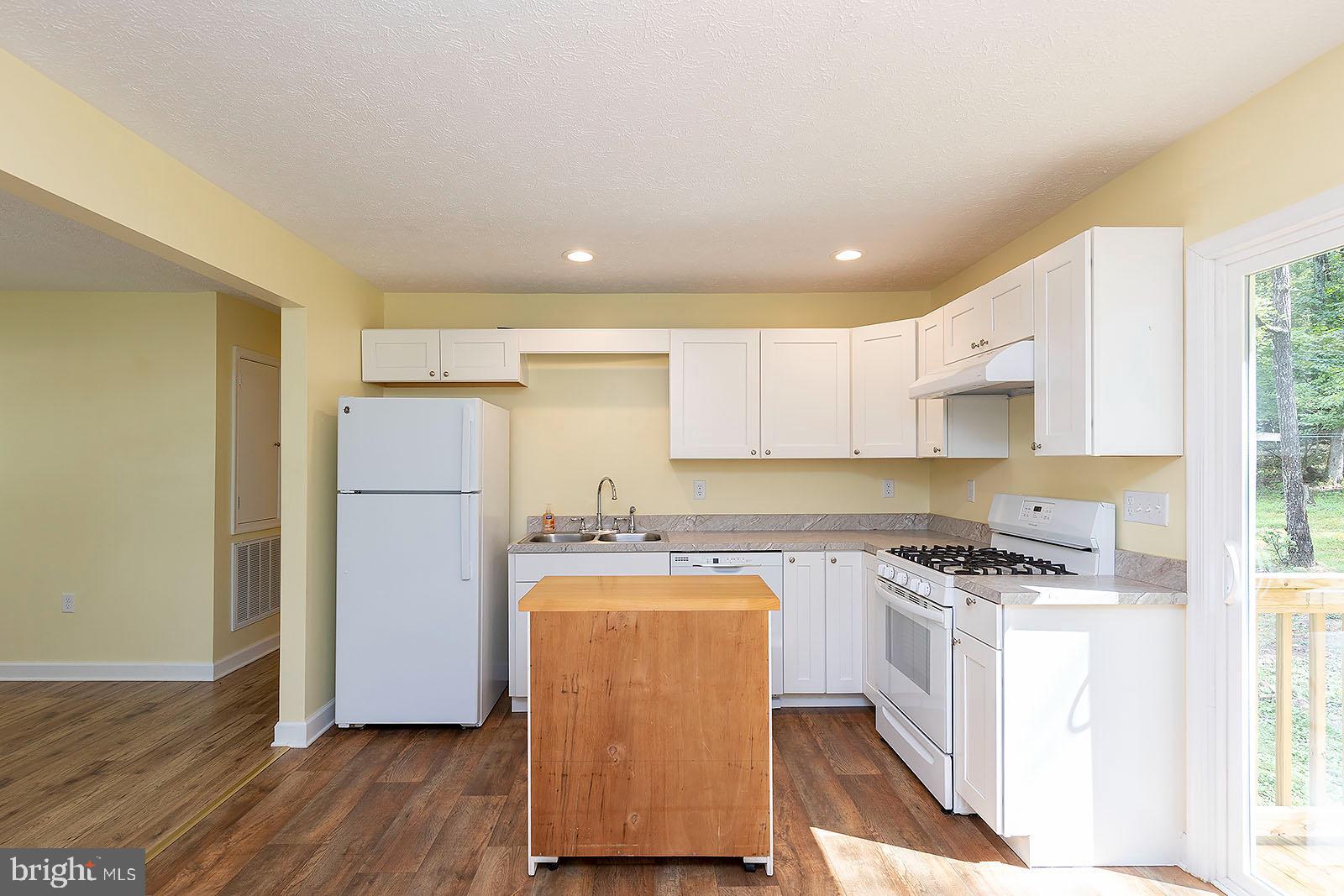 925 Christian Church Road High View, WV 26808 - Photo 7 of 42