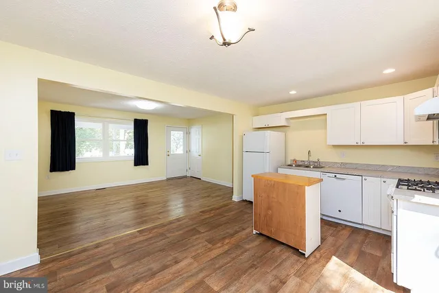 $1,500 | 925 Christian Church Road, High View, WV 26808