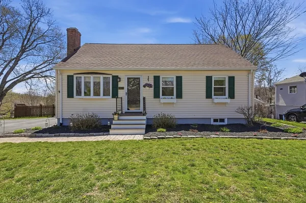 $699,900 | 120 Conant Street, Beverly, MA 01915
