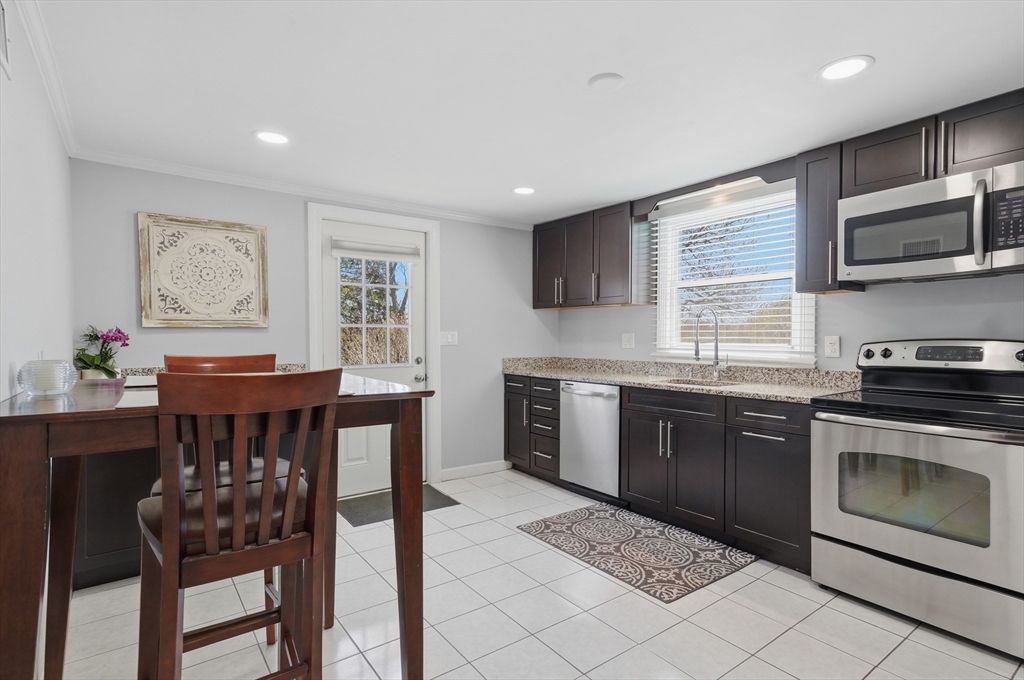 120 Conant Street Beverly, MA 01915 - Photo 8 of 42