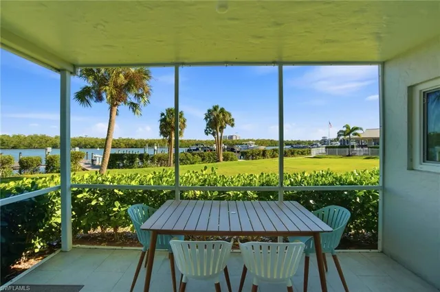 $994,000 | 305 Goodlette-Frank Road, Unit C205, Naples, FL 34102