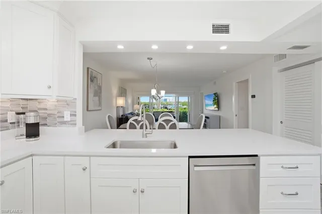 $994,000 | 305 Goodlette-Frank Road, Unit C205, Naples, FL 34102