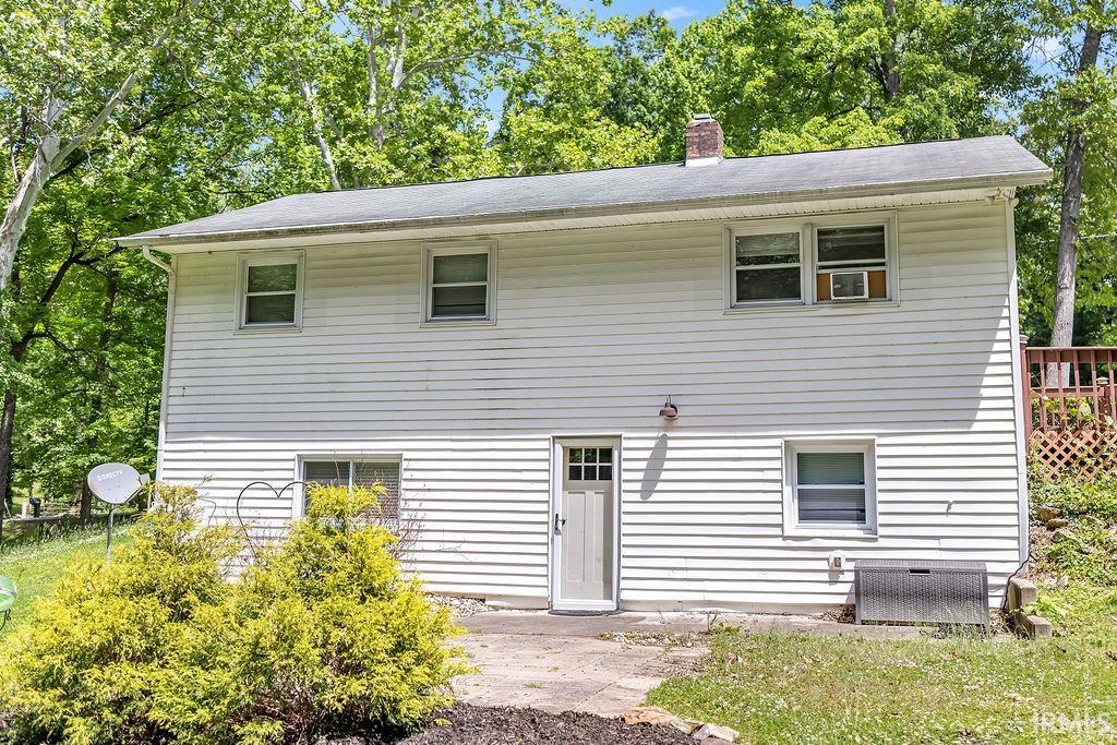 6581 North Showers Road East Bloomington, IN 47408 - Photo 8 of 35