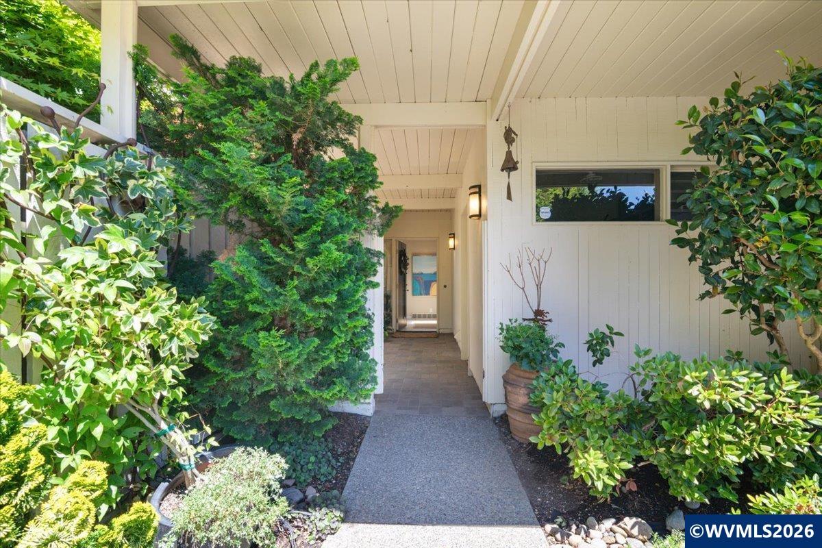 3403 Country Club Road South Salem, OR 97302 - Photo 4 of 31
