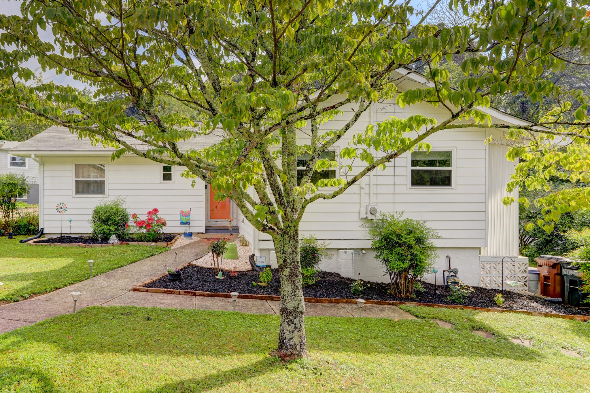 110 Underwood Road Oak Ridge, TN 37830 - Photo 2 of 22