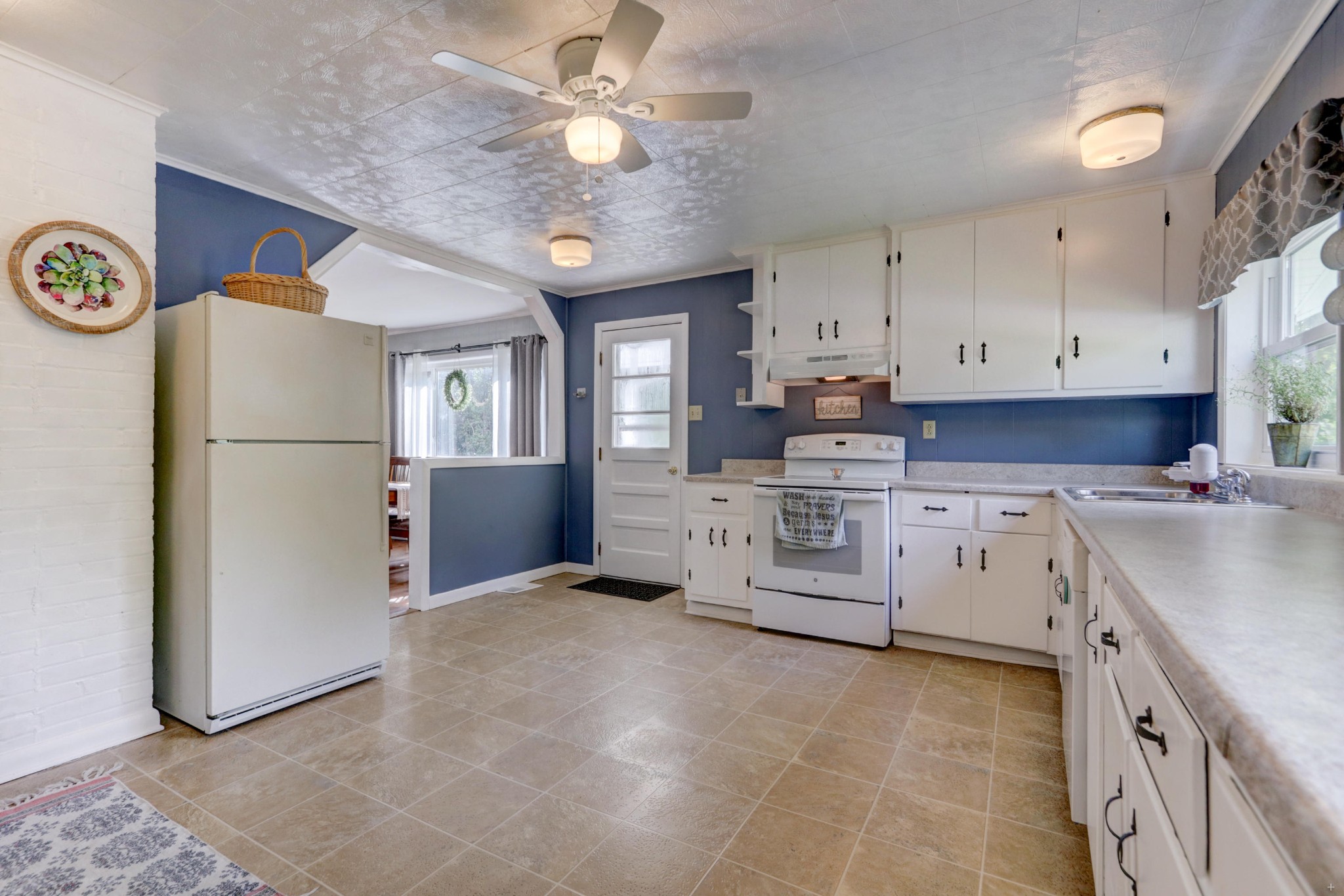 110 Underwood Road Oak Ridge, TN 37830 - Photo 9 of 22