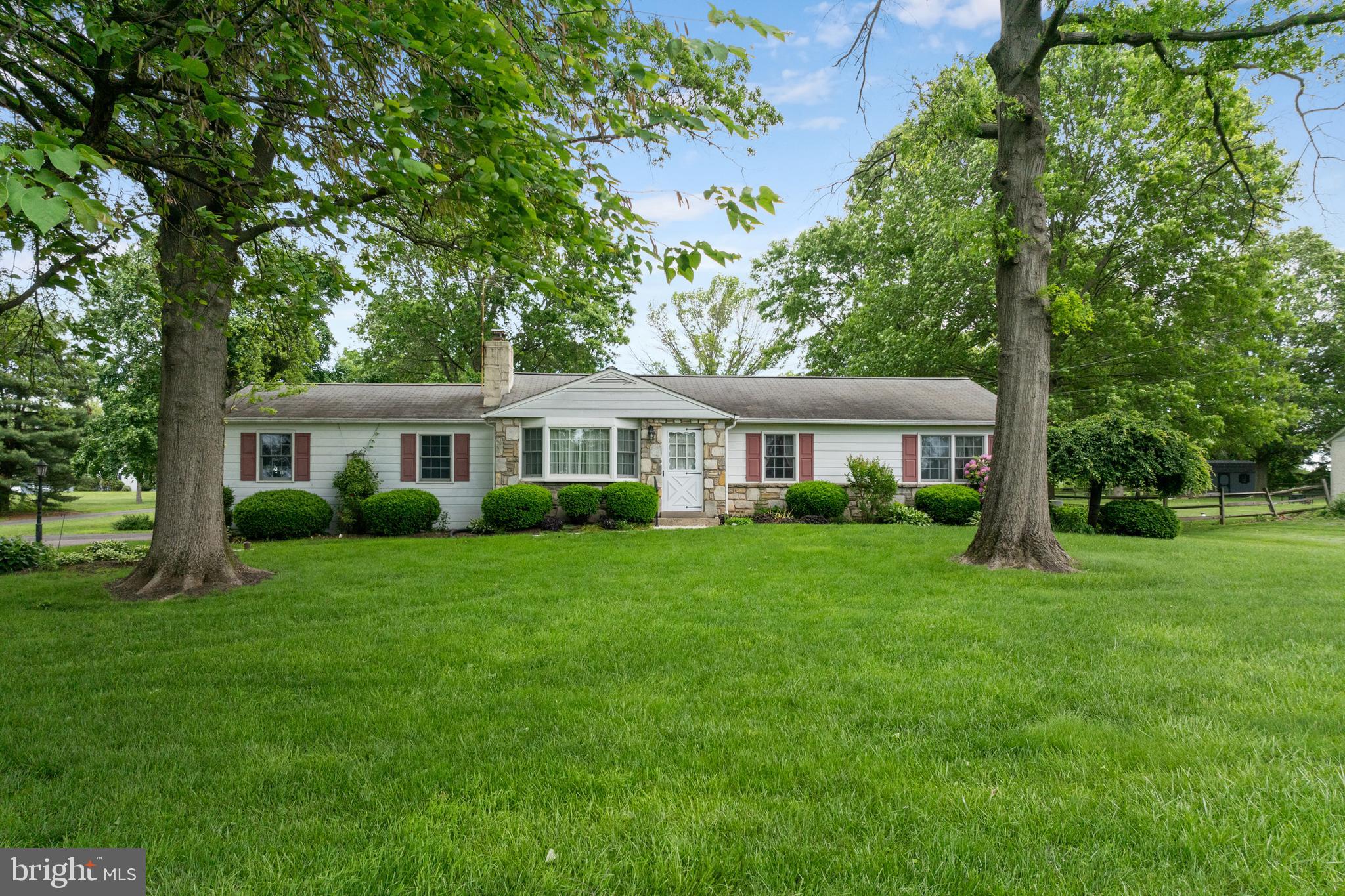 593 Moyer Road Souderton, PA 18964 - Photo 3 of 49 Gallery Image 3