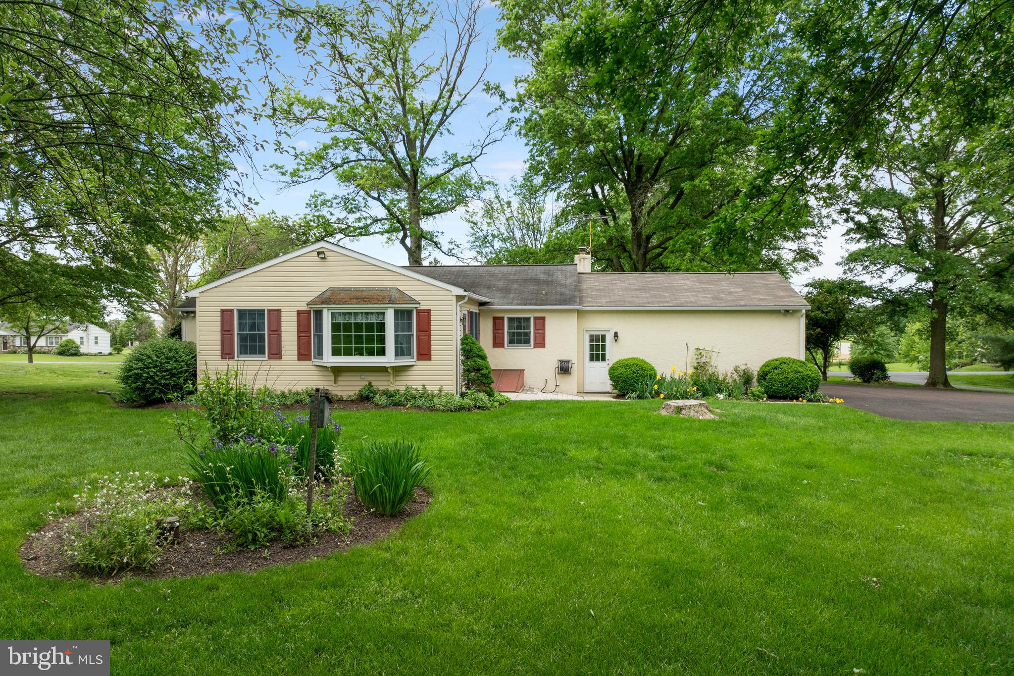593 Moyer Road Souderton, PA 18964 - Photo 37 of 49 Gallery Image 37