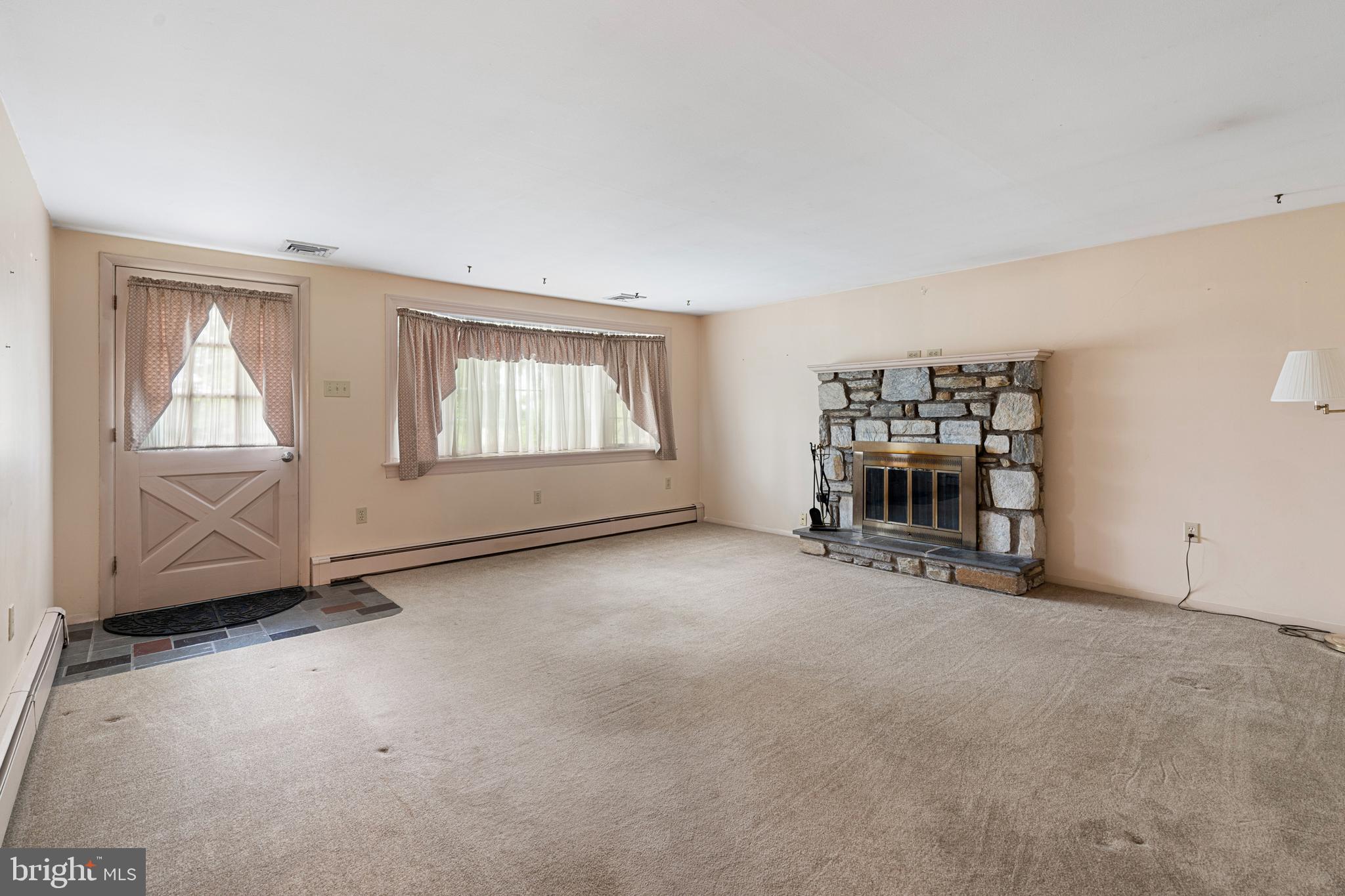 593 Moyer Road Souderton, PA 18964 - Photo 7 of 49 Gallery Image 7