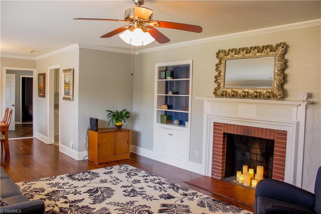 718 Muirs Chapel Road Greensboro, NC 27410 - Photo 9 of 37 Gallery Image 9