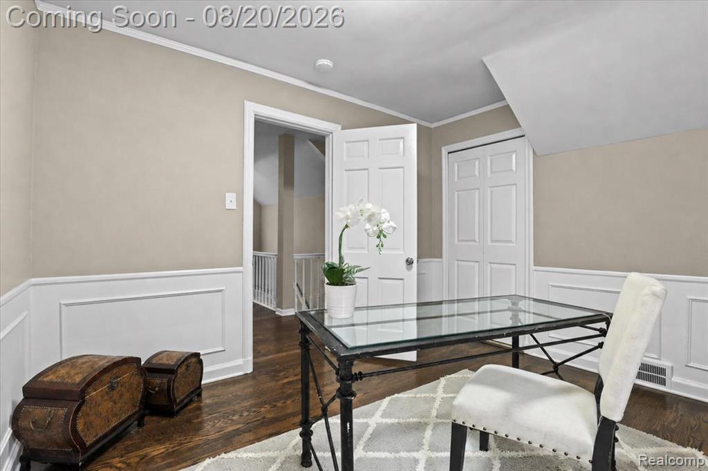 429 Moran Road Grosse Pointe Farms, MI 48236 - Photo 27 of 36 Gallery Image 27