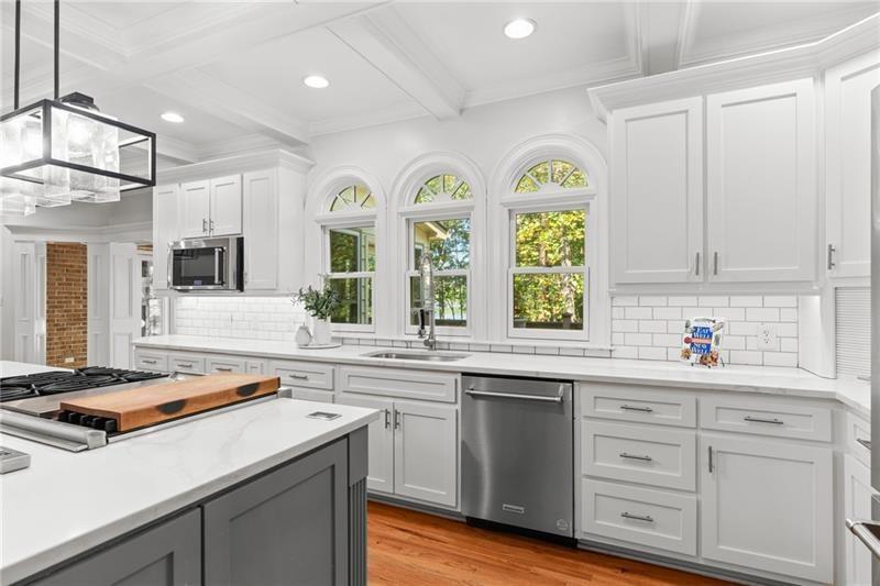 6030 Chimney Springs Road Buford, GA 30518 - Photo 25 of 110