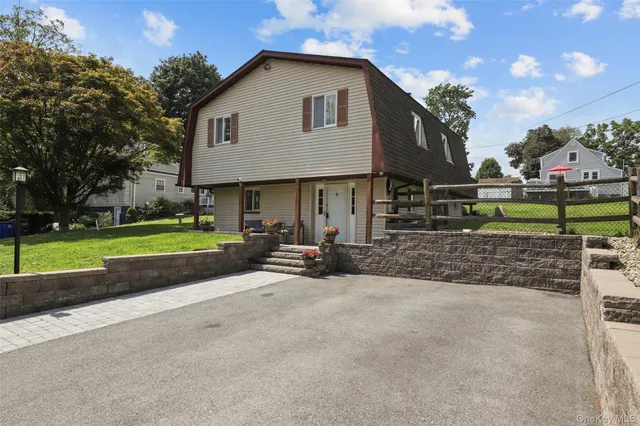 $485,000 | 3 Bedford Road, Carmel, NY 10512