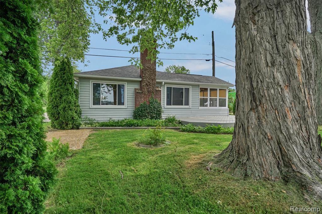 4901 Pointe Tremble Road Algonac, MI 48001 - Photo 41 of 45