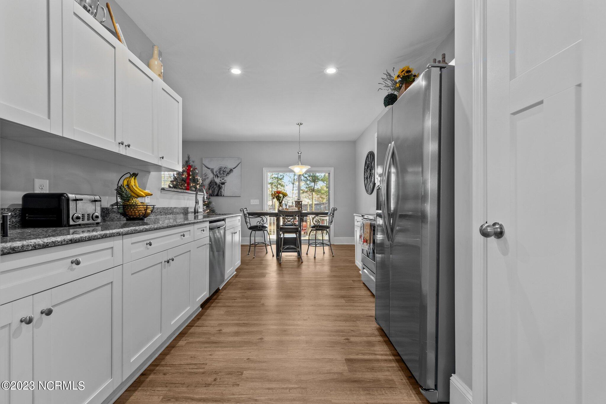 10 Lassiter Lane Pinehurst, NC 28374 - Photo 17 of 48 Kitchen