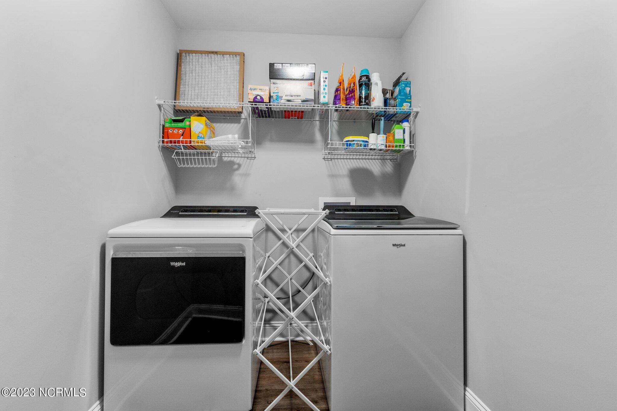10 Lassiter Lane Pinehurst, NC 28374 - Photo 24 of 48 Laundry Room
