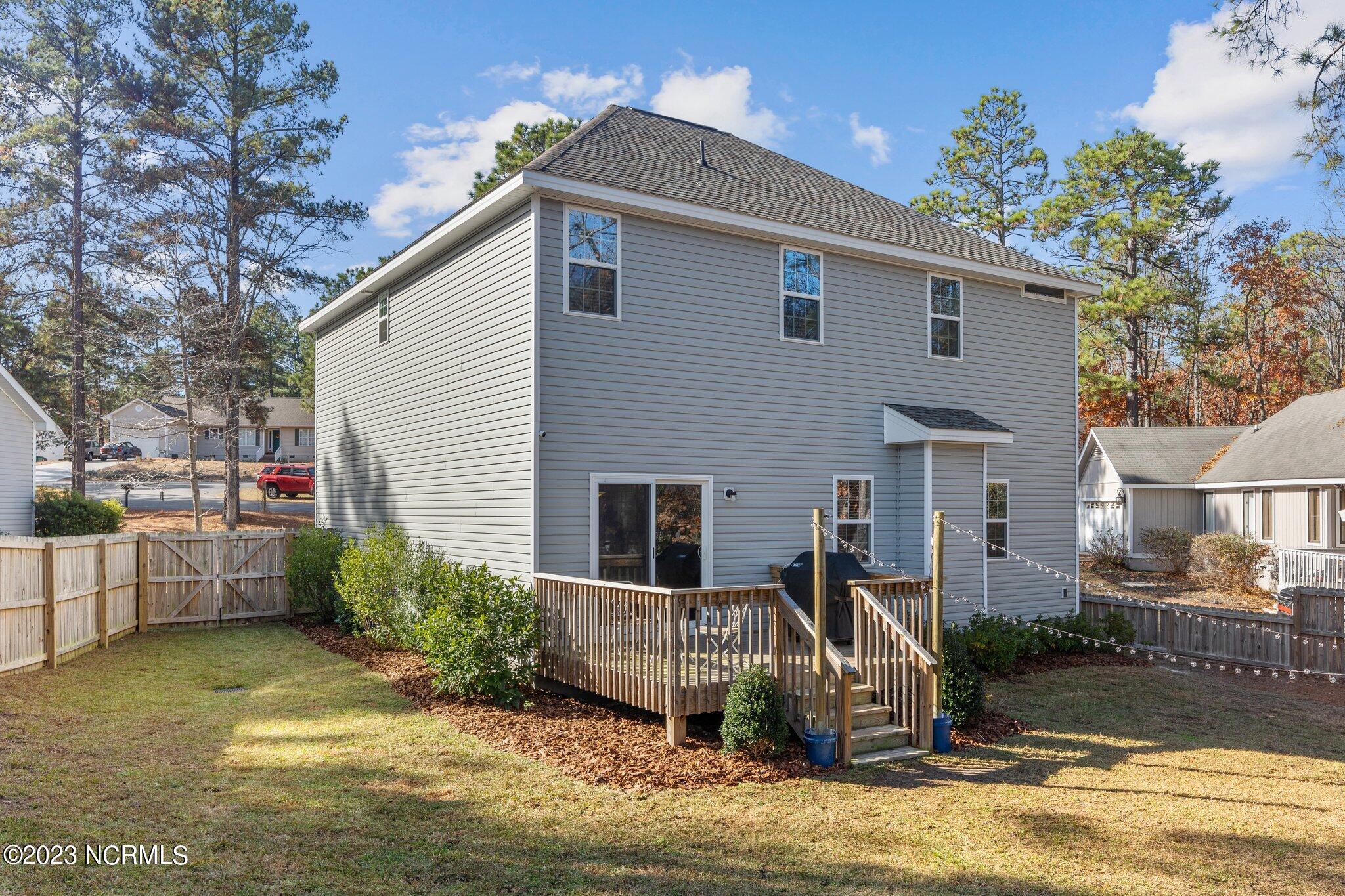 10 Lassiter Lane Pinehurst, NC 28374 - Photo 44 of 48 Back