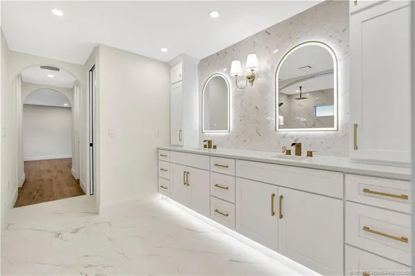 $1,599,000 | 3984 Southeast Fairway East, Stuart, FL 34997
